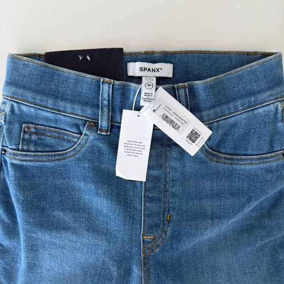 Spanx Jeans Womens XS Tall Blue Kick Flare High Rise Pull On Denim Pants Stretch - Picture 7 of 12